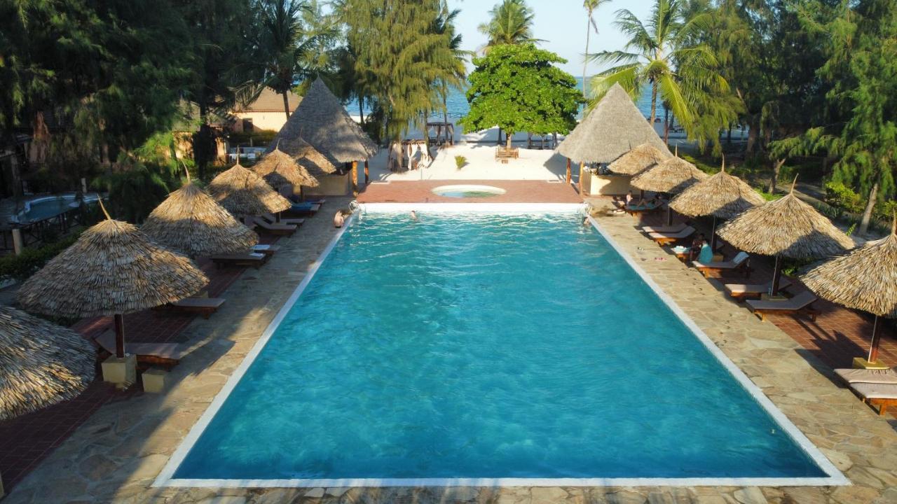Vrclub Paje Palms Beach Resort Extérieur photo